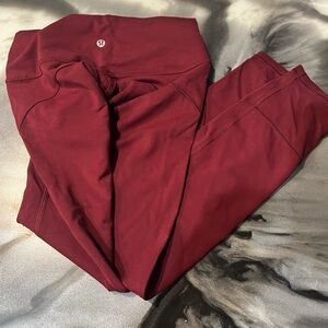 NWOT Lululemon Burgundy Leggings. Sz 6